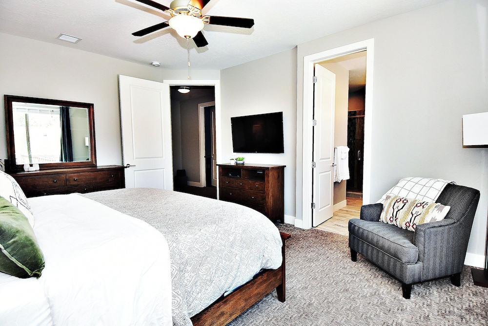 Luxury House, Mountain View photo 2