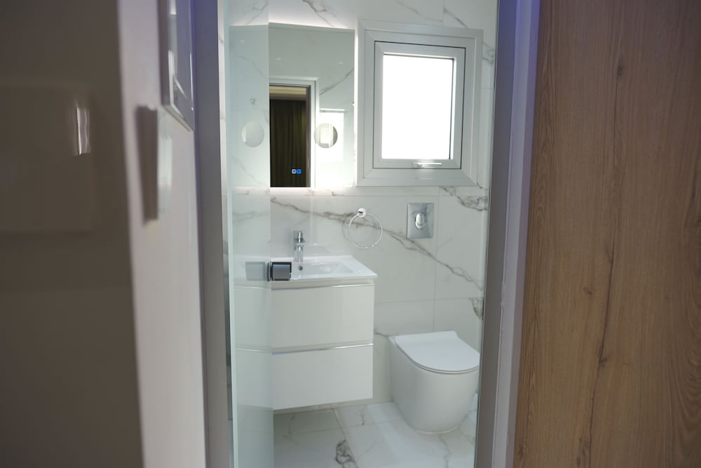 Superior Double or Twin Room - Photo 4