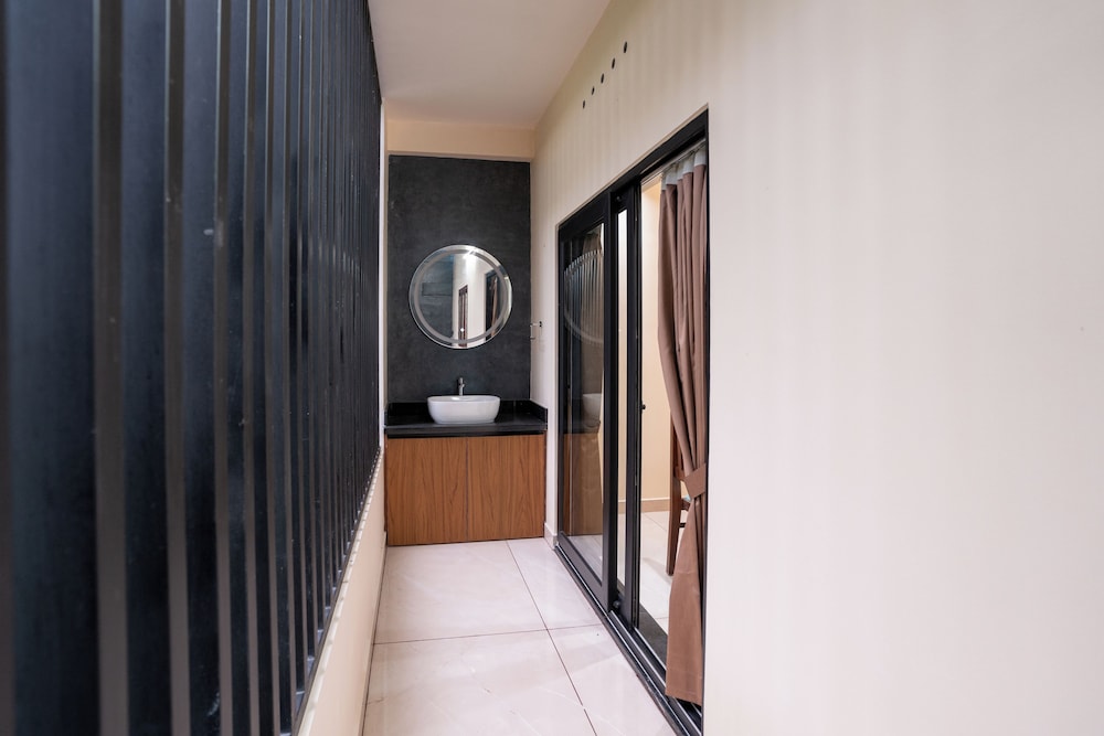 Classic Apartment, 1 Bedroom, Kitchen, Garden View