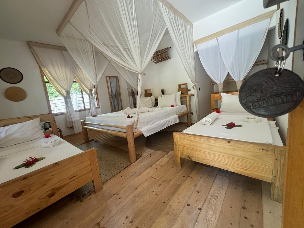 Deluxe Quadruple Room