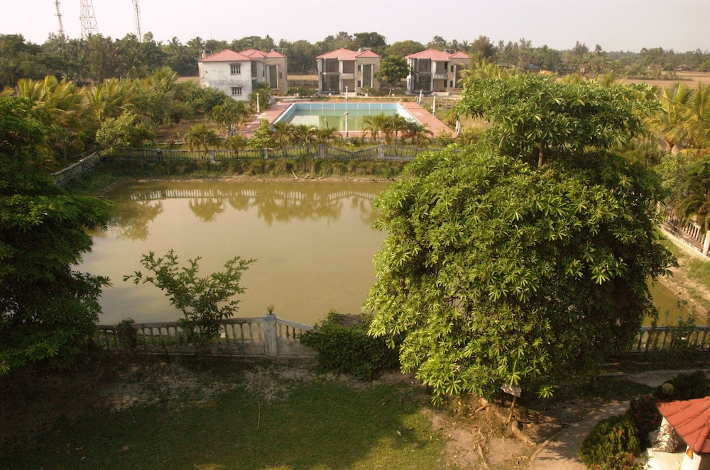 Double Room, AC, Smoking, Beach View photo 2