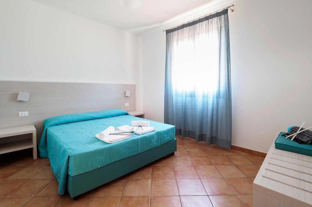 House, 2 Bedrooms