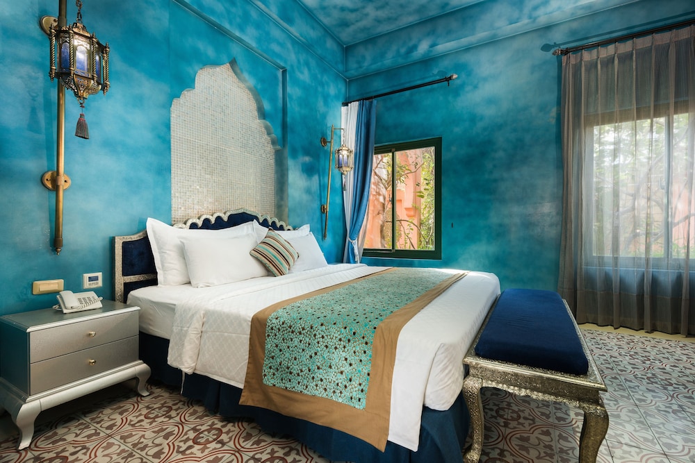 Villa with private pool - King Double + Double - Sapphire
