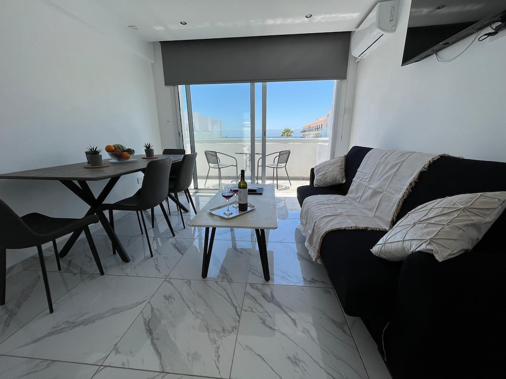 Superior Apartment, 2 Bedrooms, Sea View