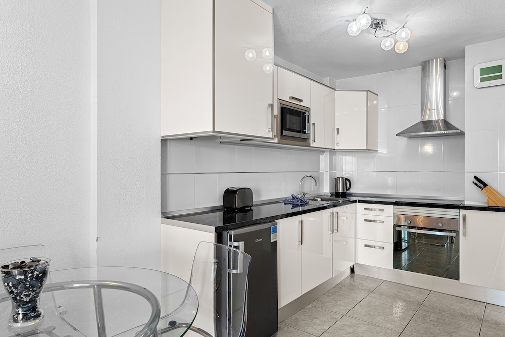 Superior Apartment, 1 Bedroom thumbnail 5