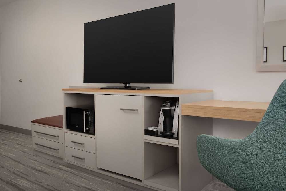 Room, 1 King Bed, Accessible