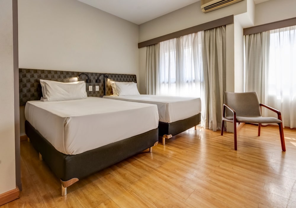 Executive Twin Room photo 2