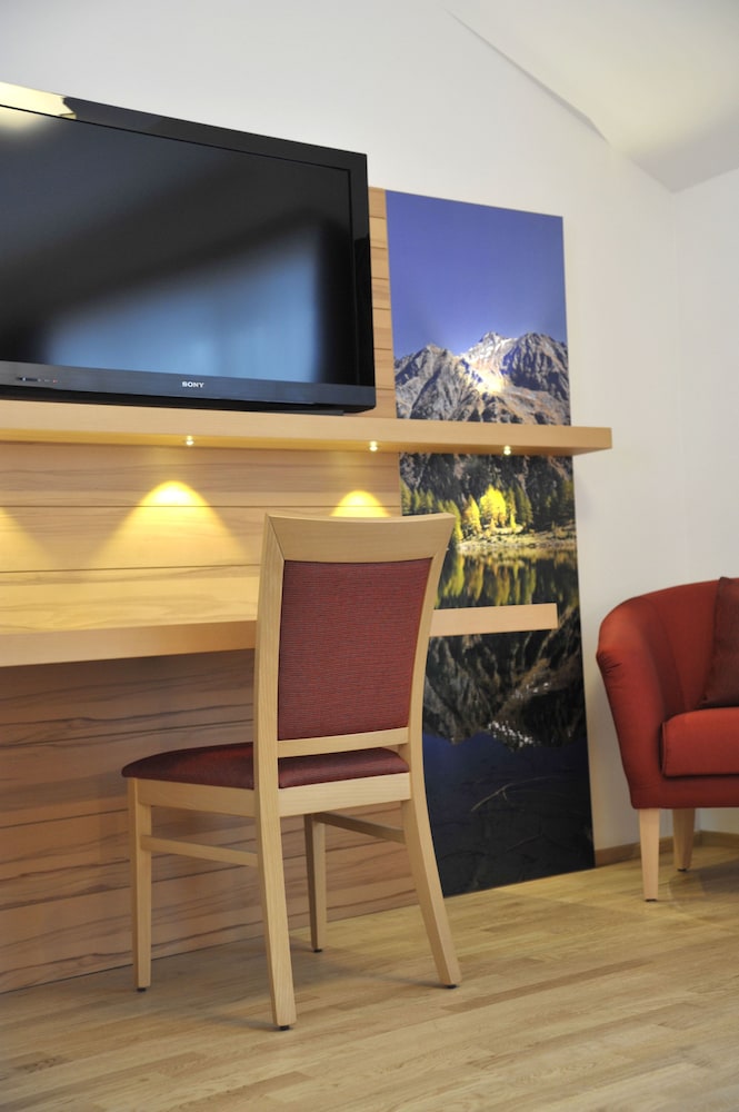 Standard Quadruple Room, Balcony (4 Personen), photo 6