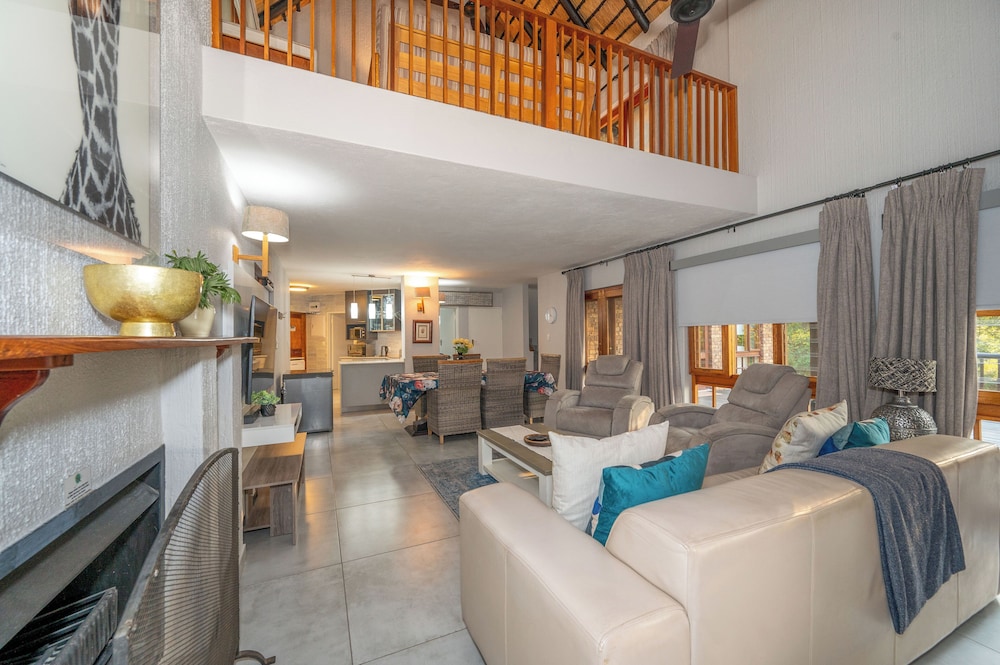 Standard Chalet photo 1