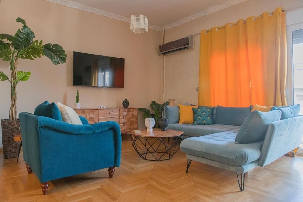 Apartment, Balcony