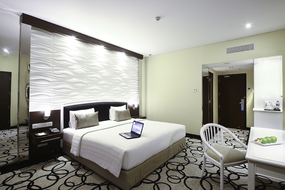 Deluxe Room - Photo 3