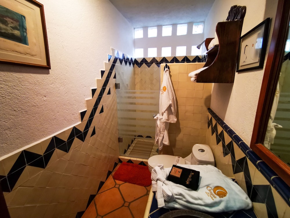 Deluxe Double Room (Xocolatl) - Photo 6