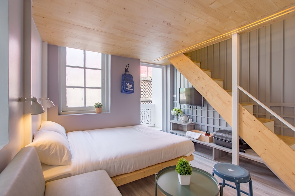 Family Suite, Private Bathroom, Corner photo 2