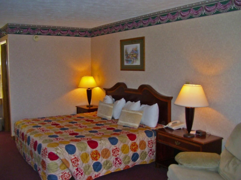 Standard Room, 1 King Bed photo 1