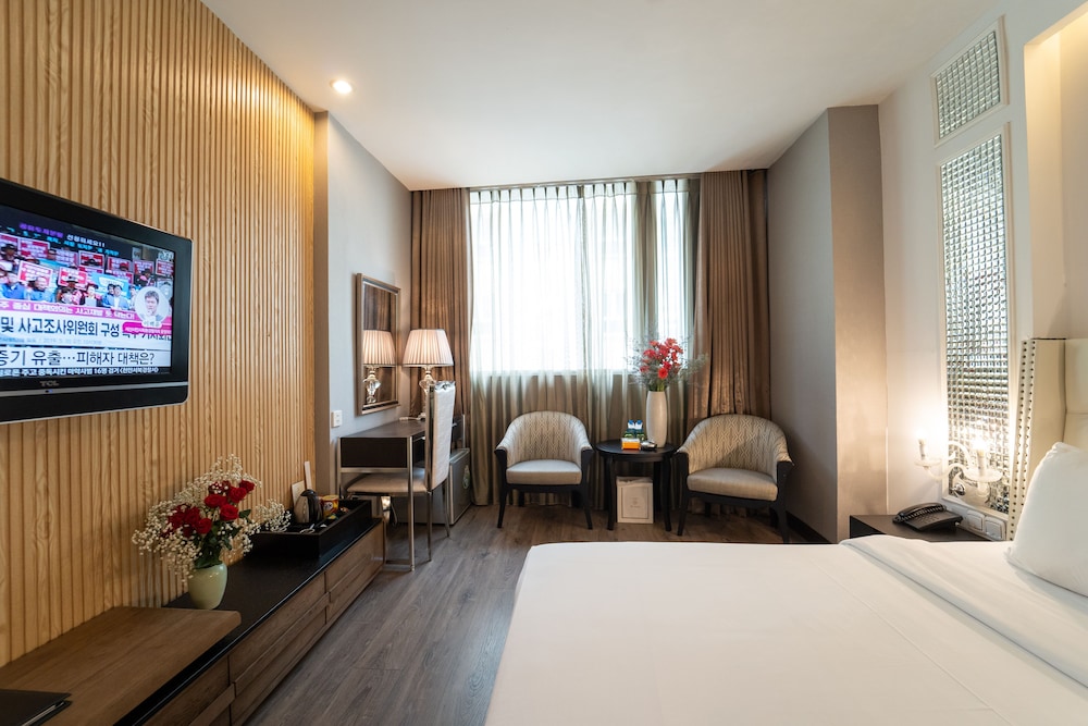 Executive Double Room (with Window) photo 3