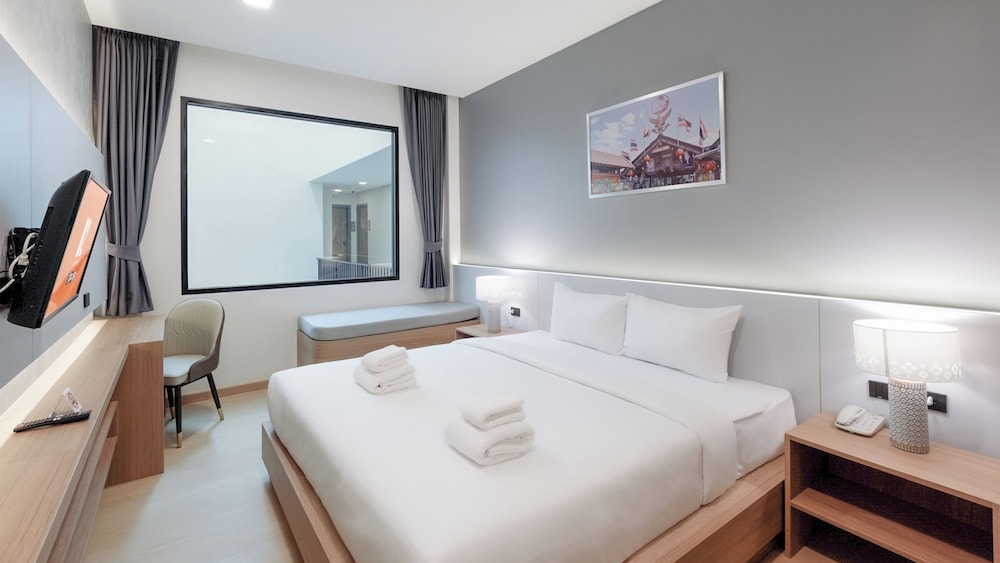 Deluxe Premier Room - Photo 1