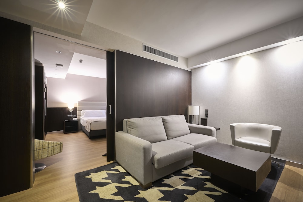 Junior Suite (Single Use)