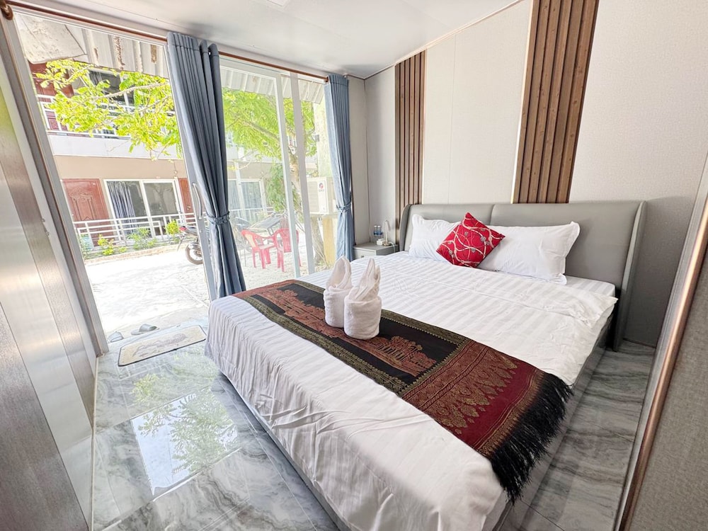 Deluxe Double Room - Photo 1