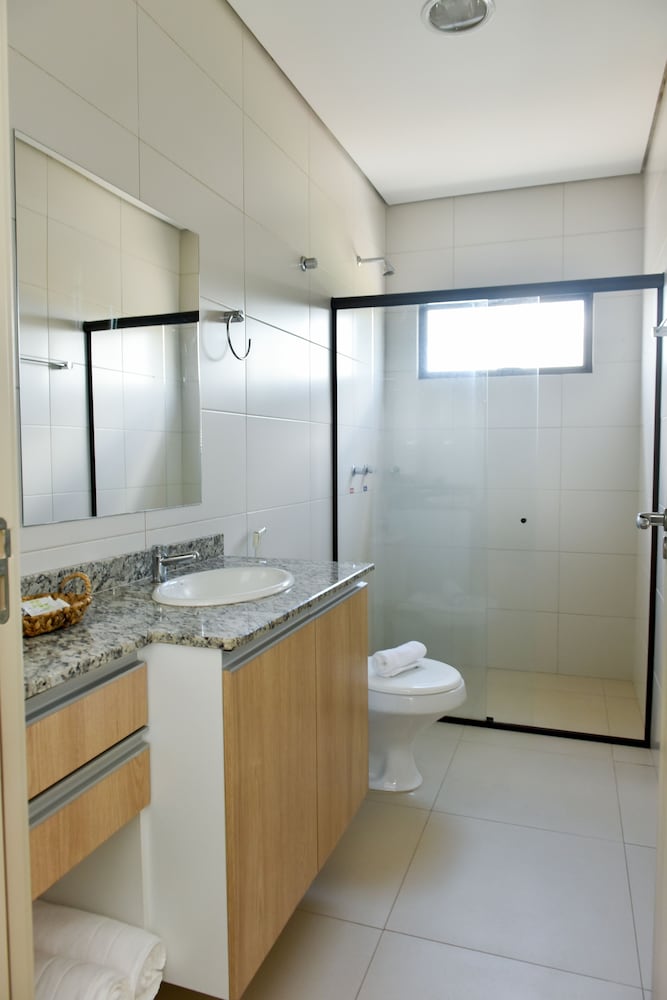 Family Room, Multiple Beds - Photo 6