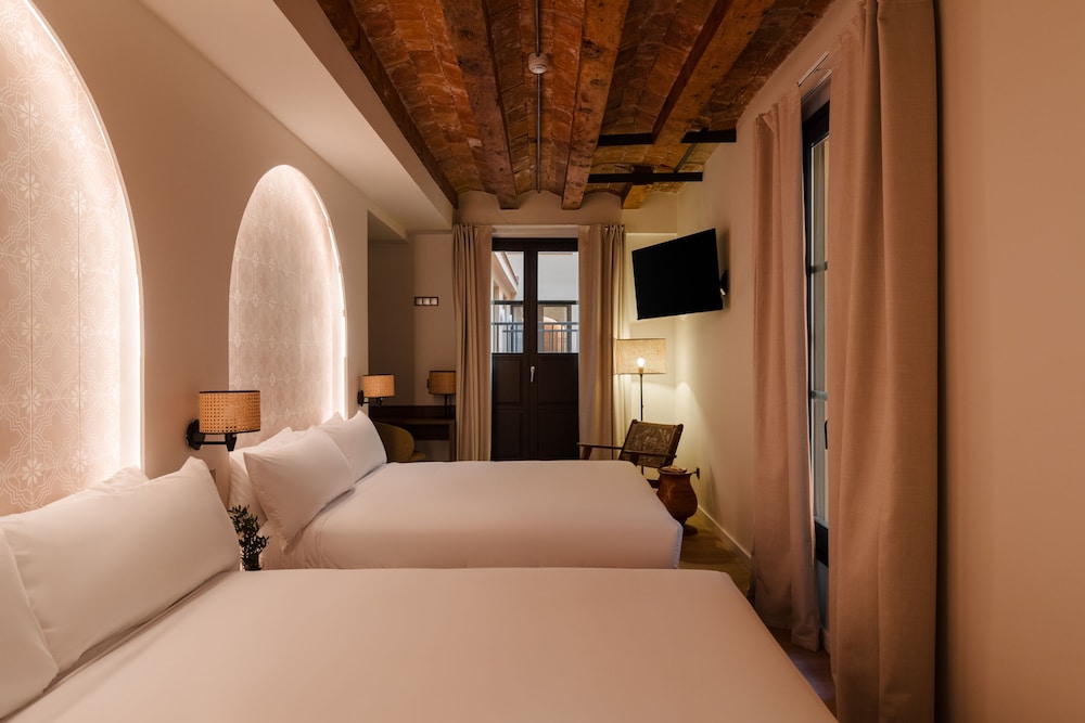 Double Room, 2 Queen Beds, Terrace