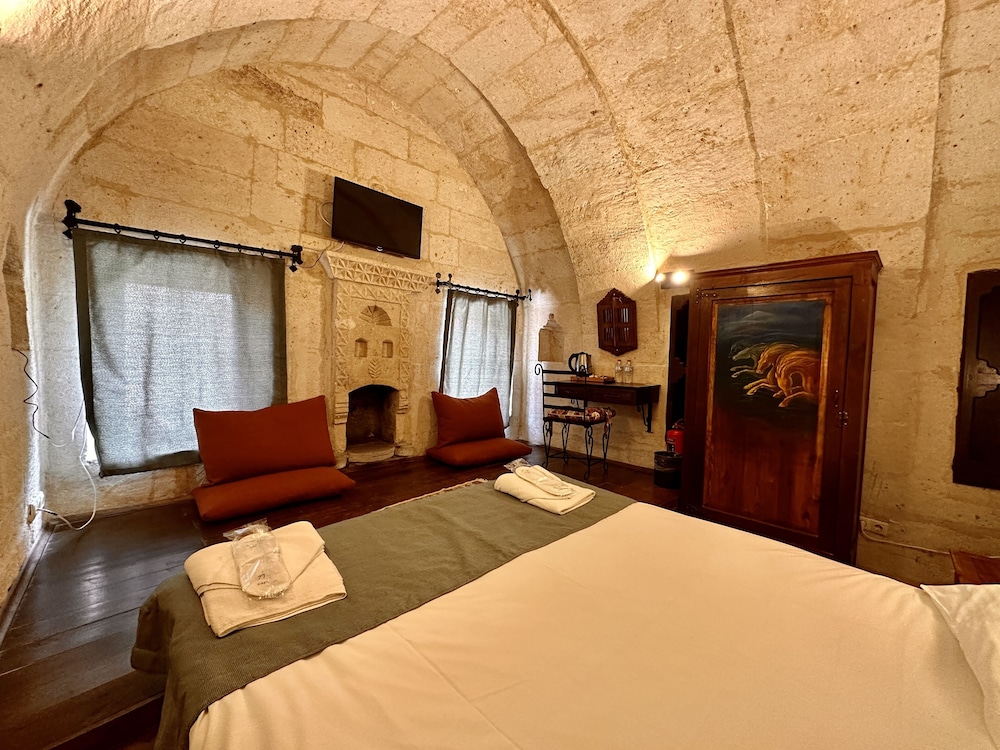 Standard Double Or Twin Room, City View