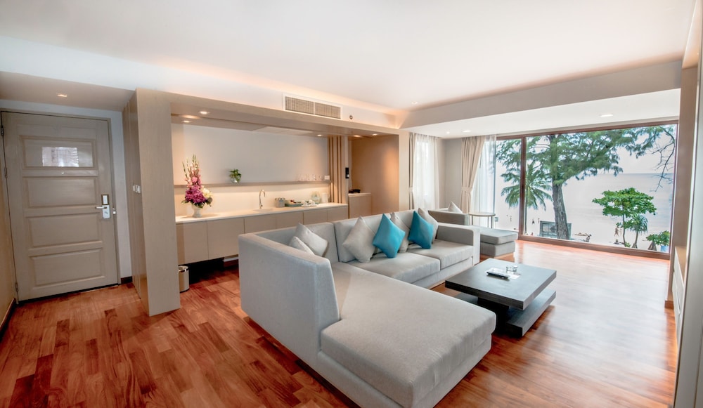 Graceland Suite Seaview 2 Bedrooms - Photo 8