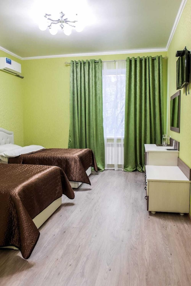 Standard Double or Twin Room, 1 Queen Bed photo 3