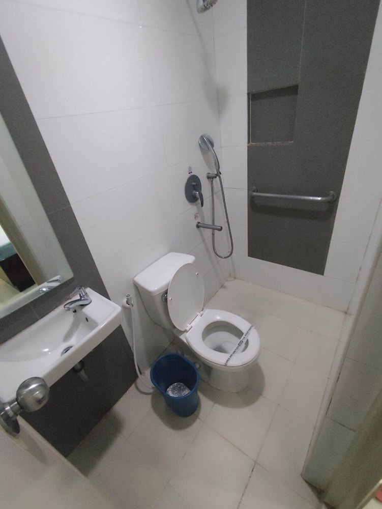 Econo Room - Photo 2