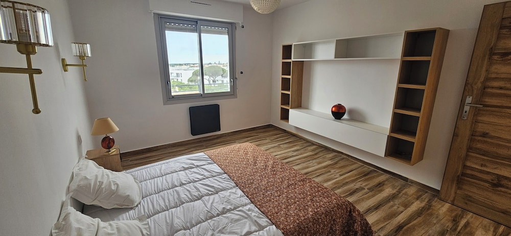 Appartement 150m2 t4 5ieme etage photo 1