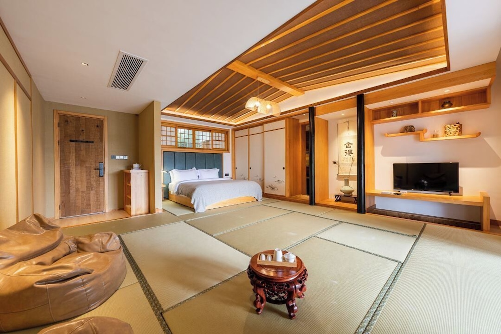 Family Double Room, Garden View