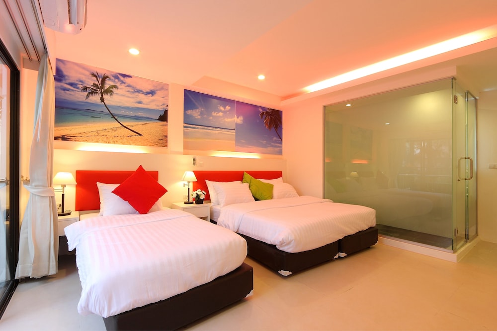 Triple Deluxe Balcony - Photo 4