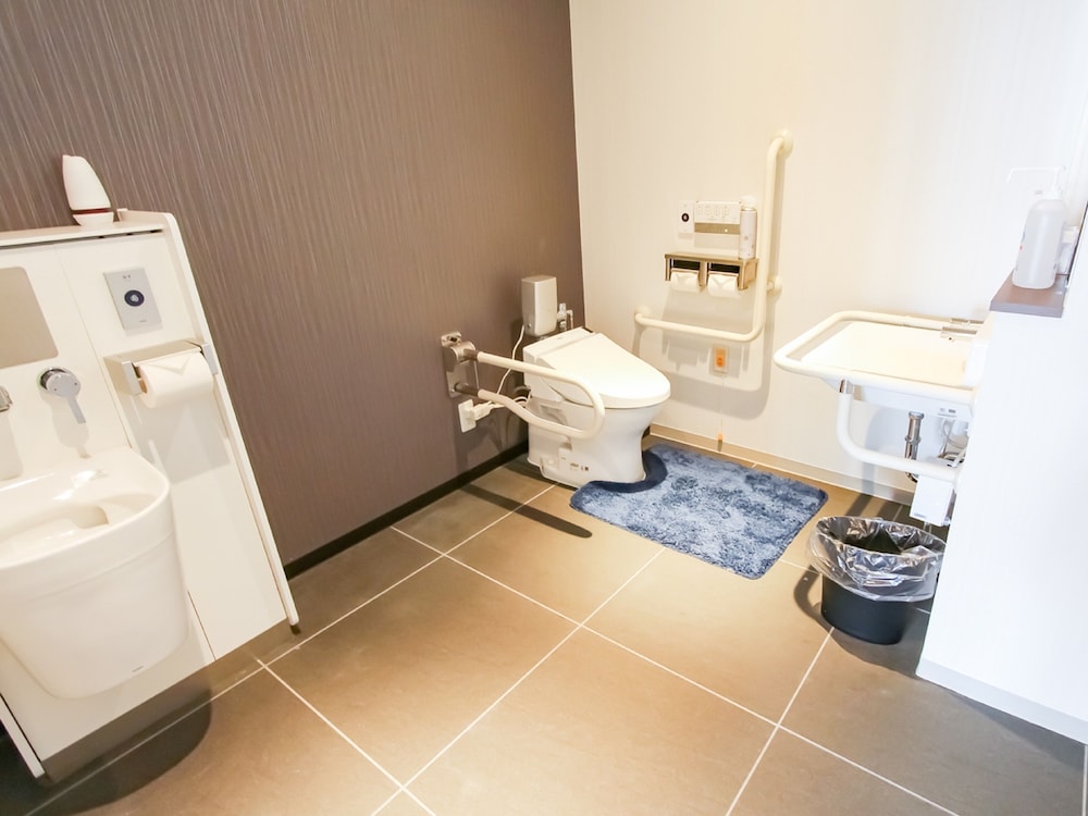 Single Room, Non Smoking - Photo 7