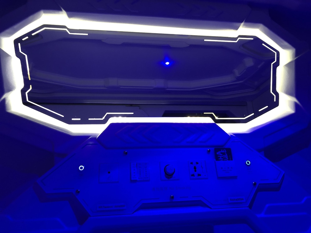 Capsule in 18-Dormitory Room photo 3