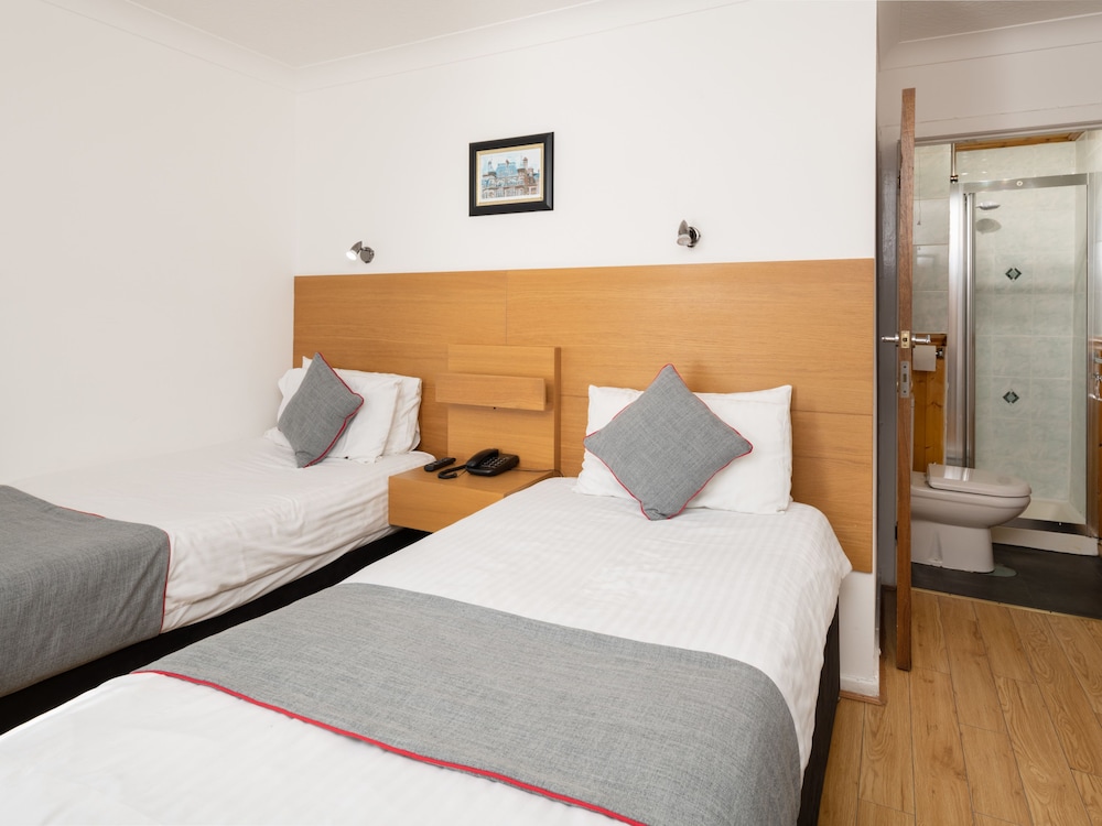Deluxe Single Room