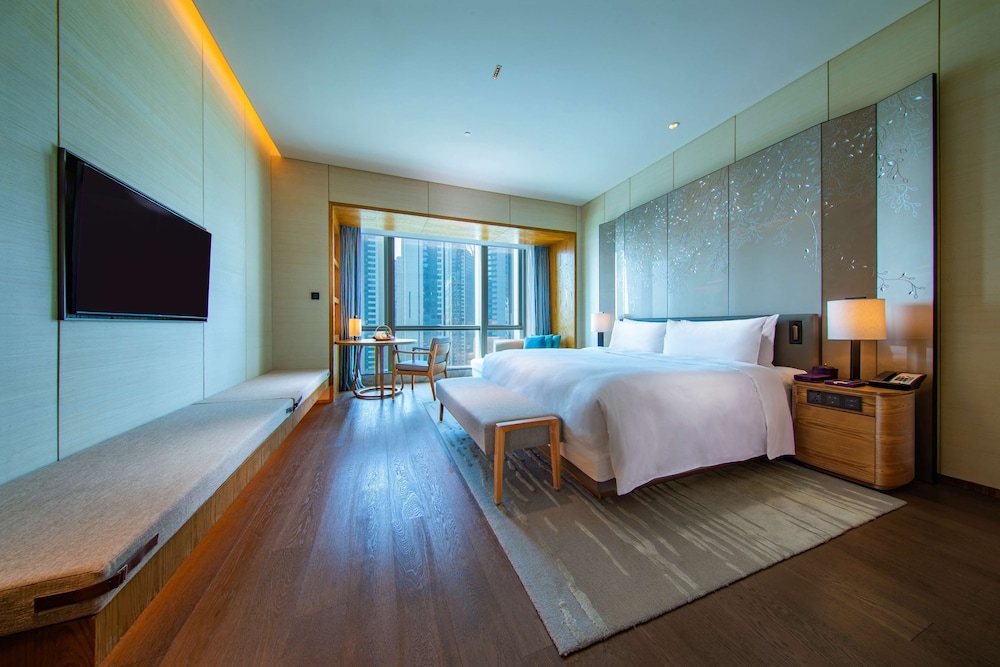 Family Room, Multiple Beds (Deluxe)