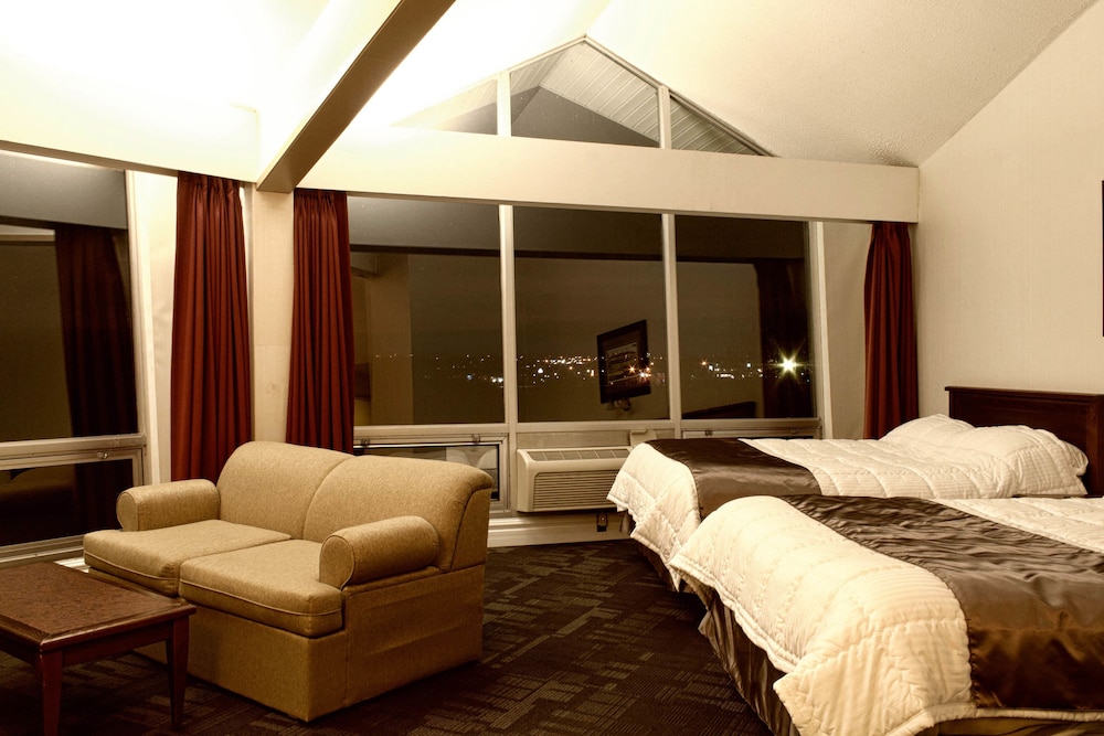 Executive Room - Photo 1