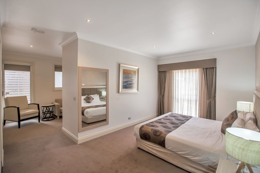 One Bedroom Apartment photo 2