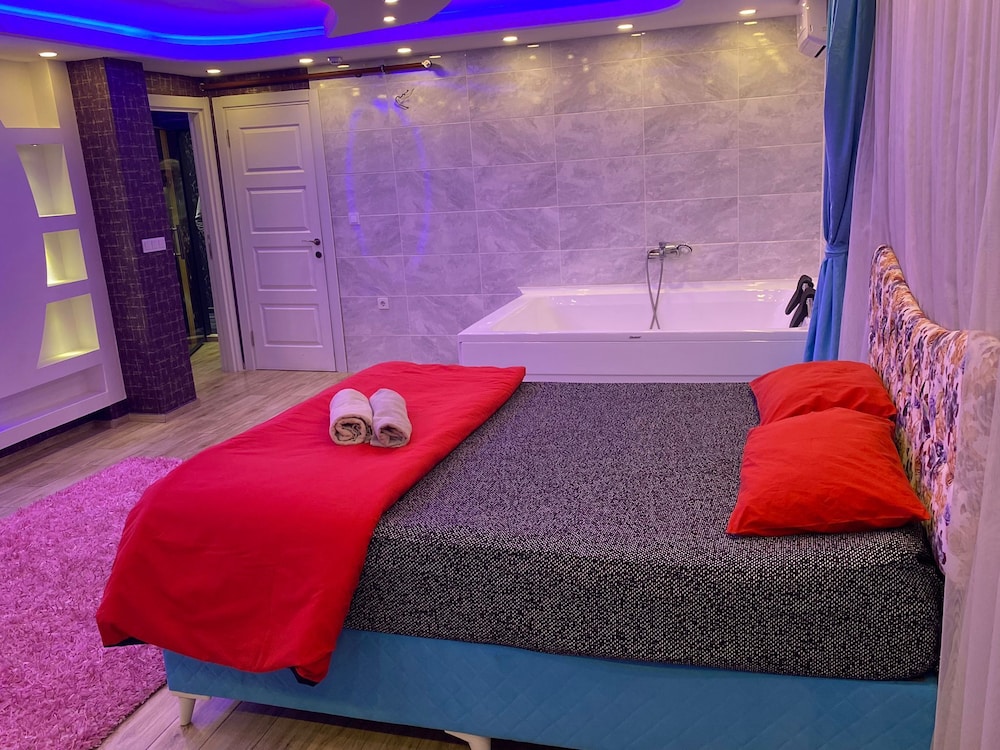 Luxury Penthouse photo 3