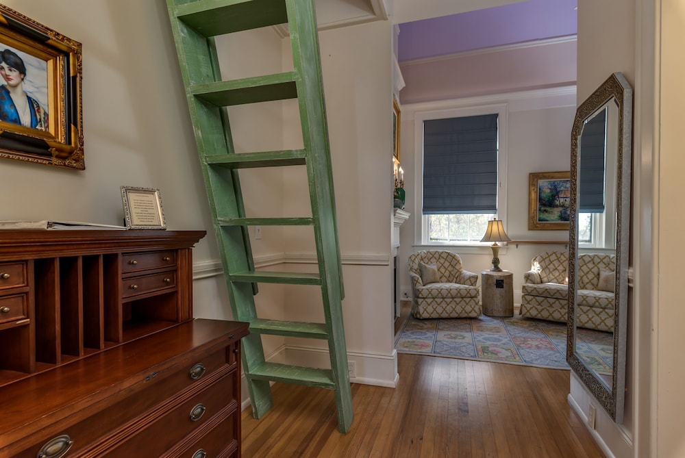 Loft, Multiple Beds photo 3