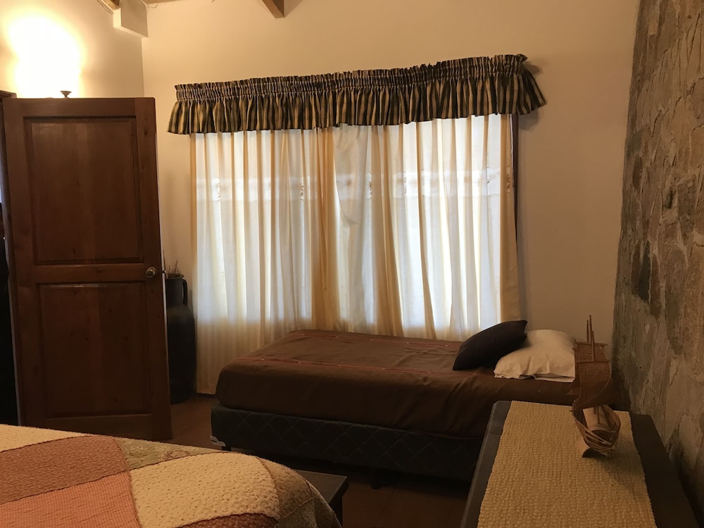 Family House, 4 Bedrooms photo 2
