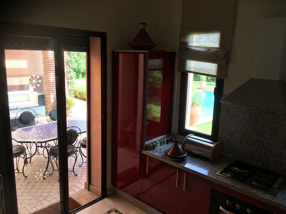 Deluxe Villa, 3 Bedrooms, Non Smoking, Pool View photo 2