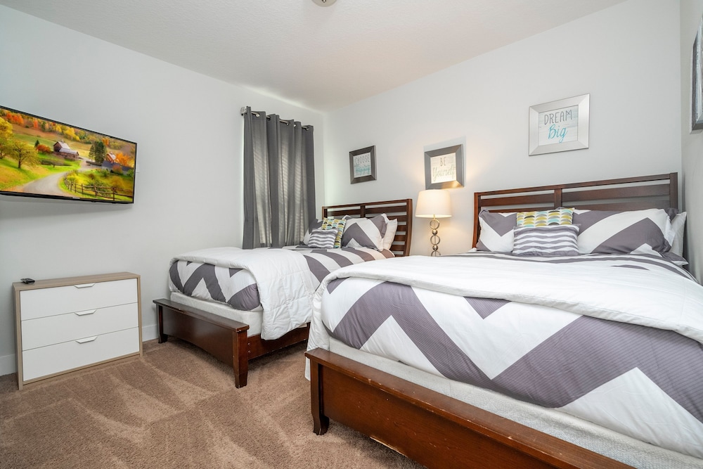Enchanting Encore Escape 8BR Oase Nær Disney Magi, Billede 16