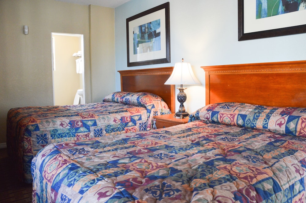 Double Room, 2 Double Beds, Non Smoking