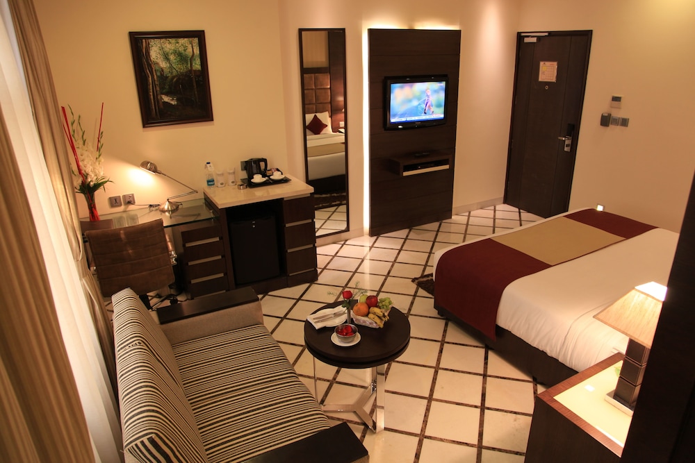 Premium Room - Photo 7