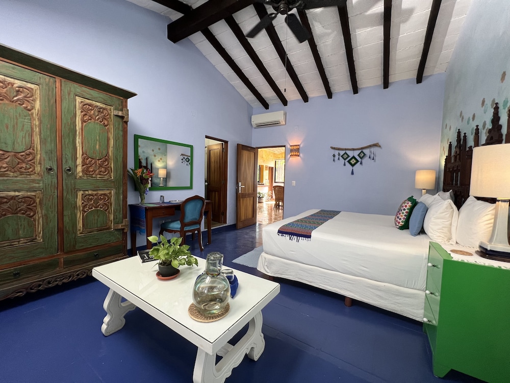 Celestial Vault. Main House Suite photo 2