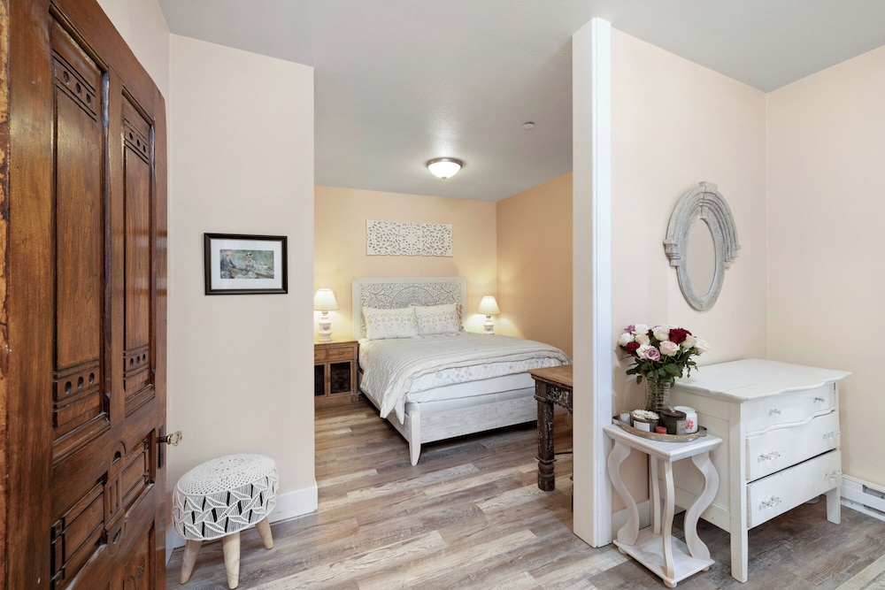 Luxury Apartment photo 1