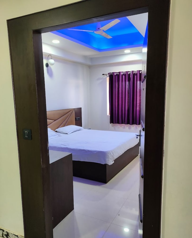 Deluxe Double Room photo 3