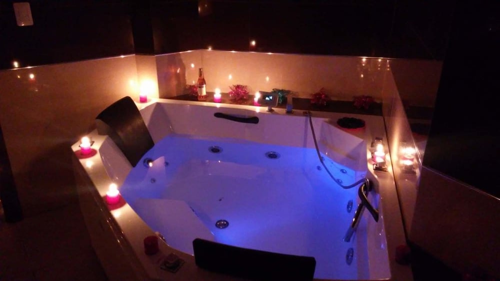 Comfort Suite photo 1