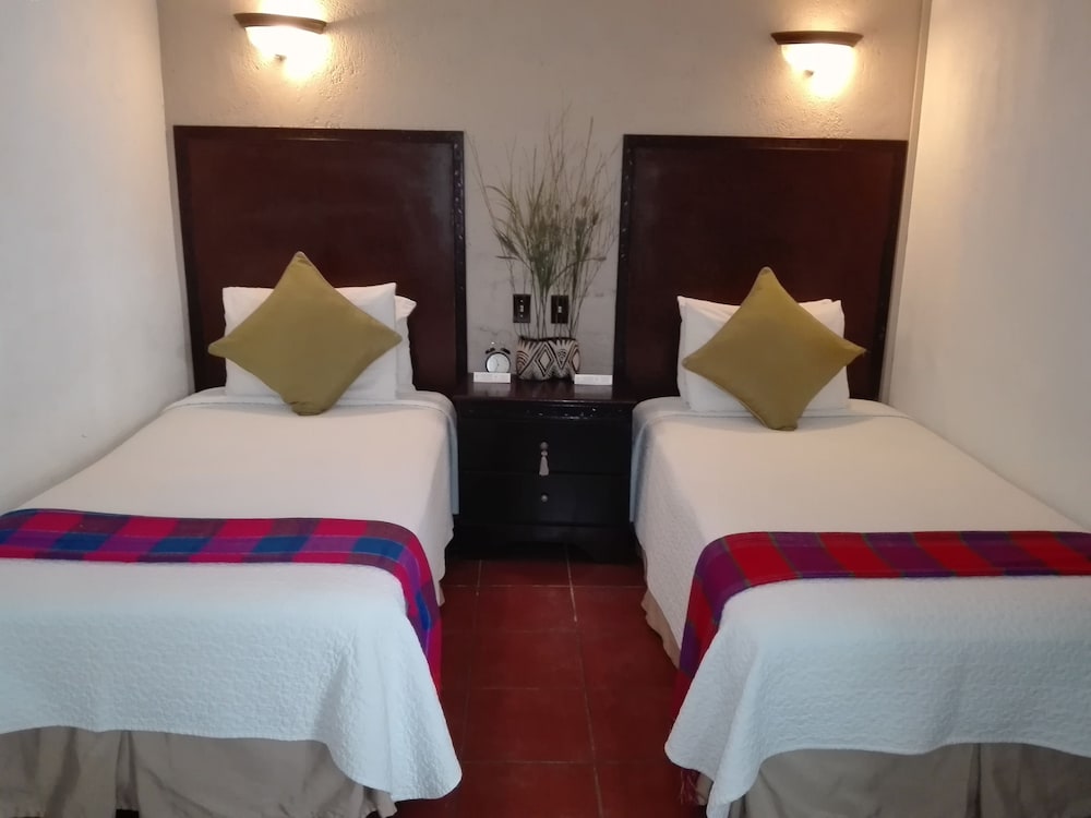 Standard Twin Room, 2 Twin Beds photo 1