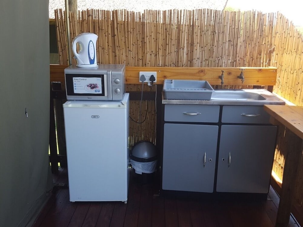 Family Tent, 1 Bedroom, River View photo 3